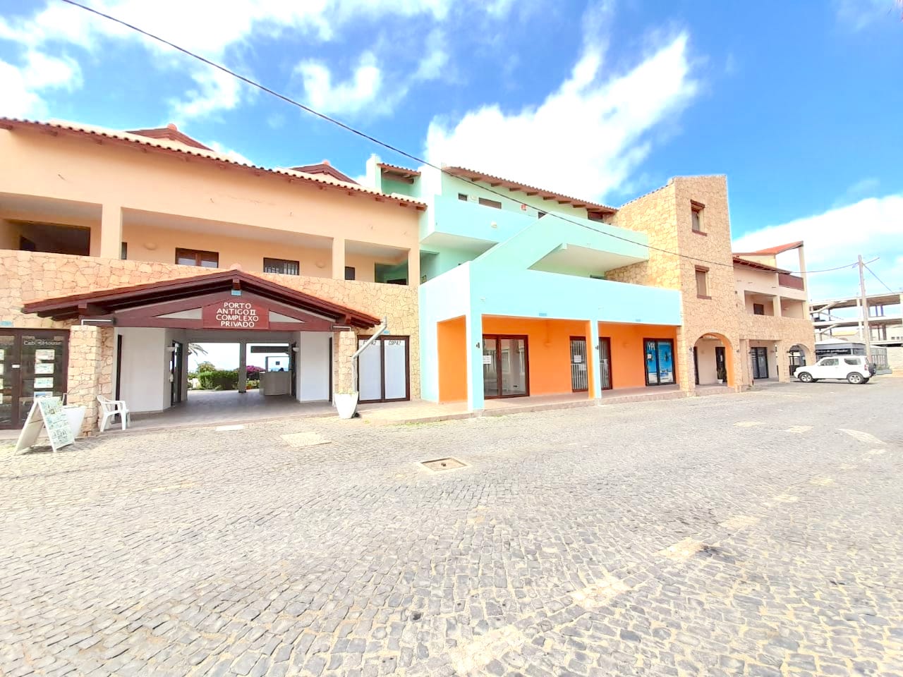 Porto Antigo 2 Commercial spaces in Santa Maria Sal