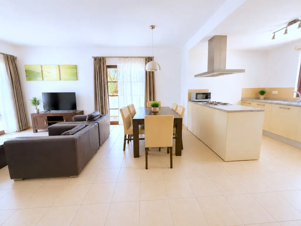 4. Living room 2
