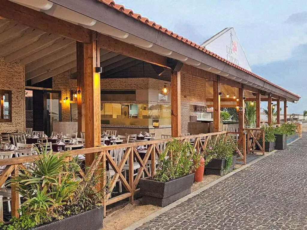 7 restaurant cabana